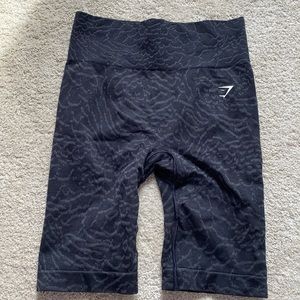 Gymshark Animal Print Seamless Black and Gray